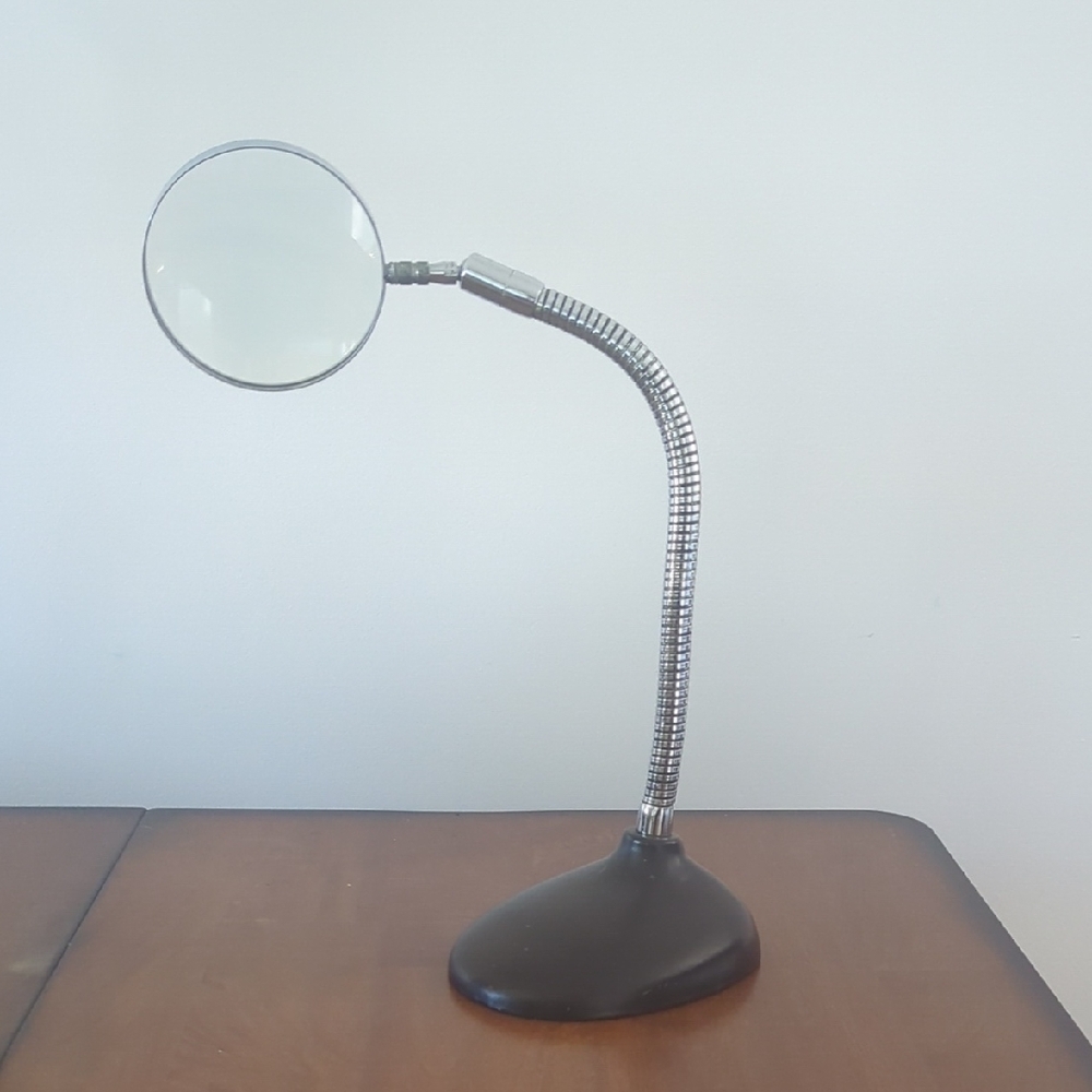 Vintage MCM Flexible Gooseneck Magnifying Glass with Black Base Japan